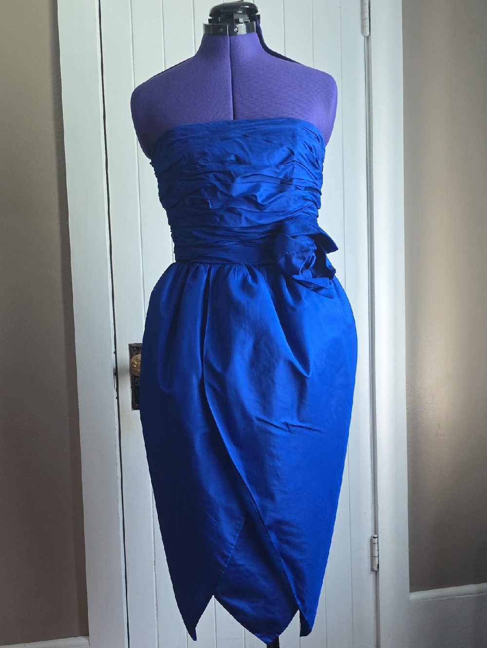 Mignon Tulip Botton Strapless Cobalt Ruched Dress